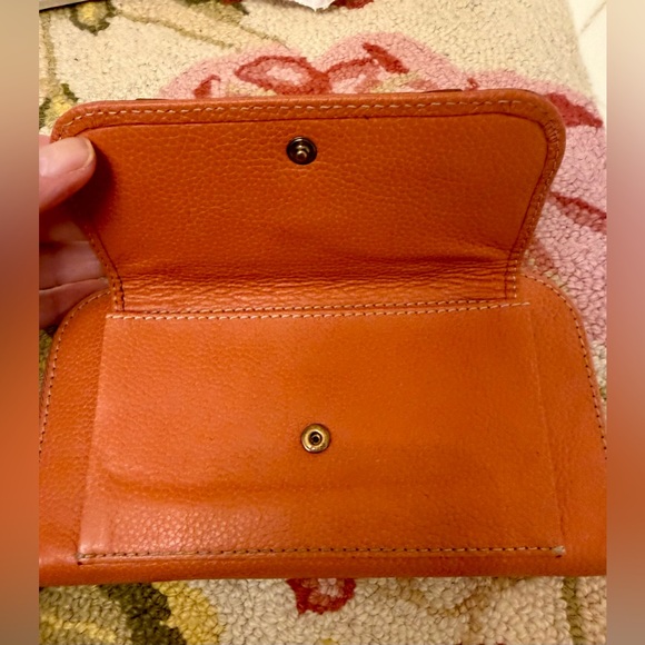 Full Inclusion Chloe Peacock Orange Pebbled Paraty Zippy Wallet - Picture 8 of 16